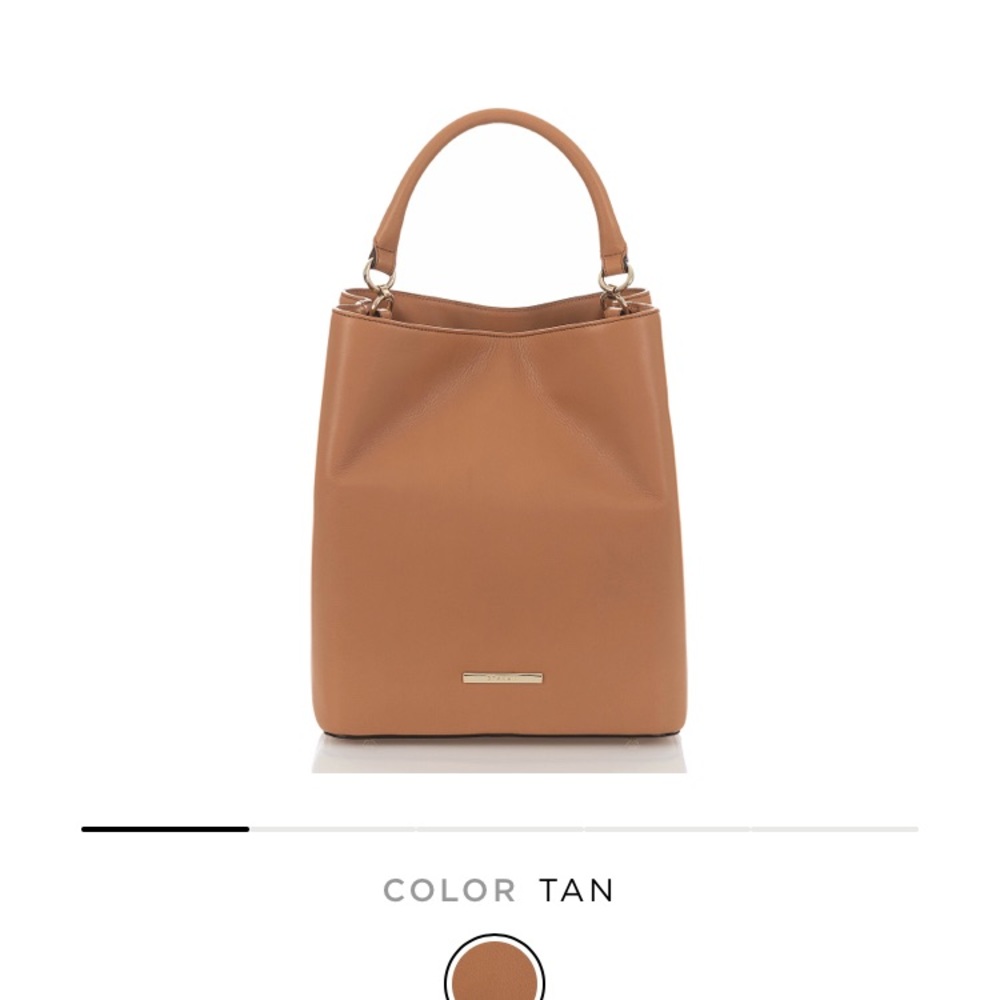 Meet your Posher, Raquel